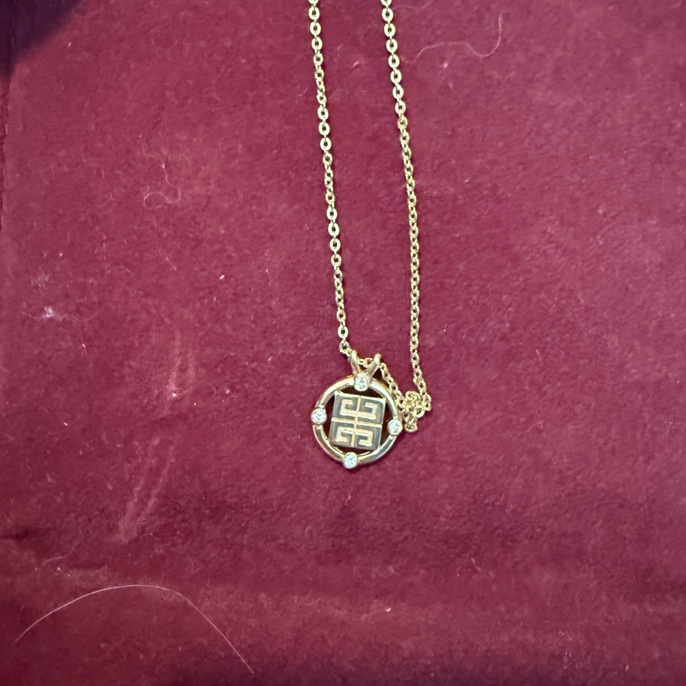 Givenchy Gold Pendant Necklace - Picture 2 of 4